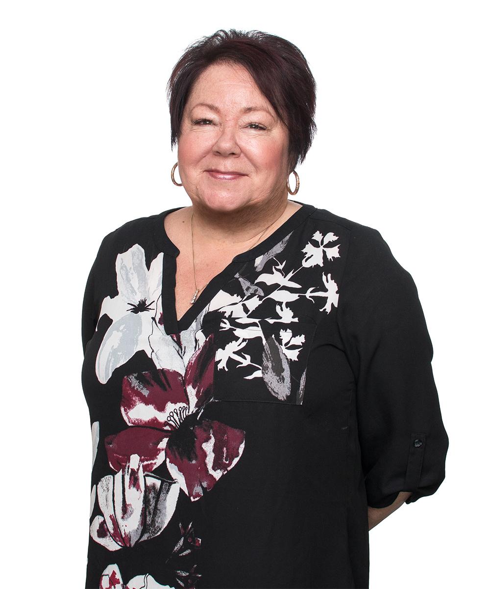 Lauri Kennedy headshot